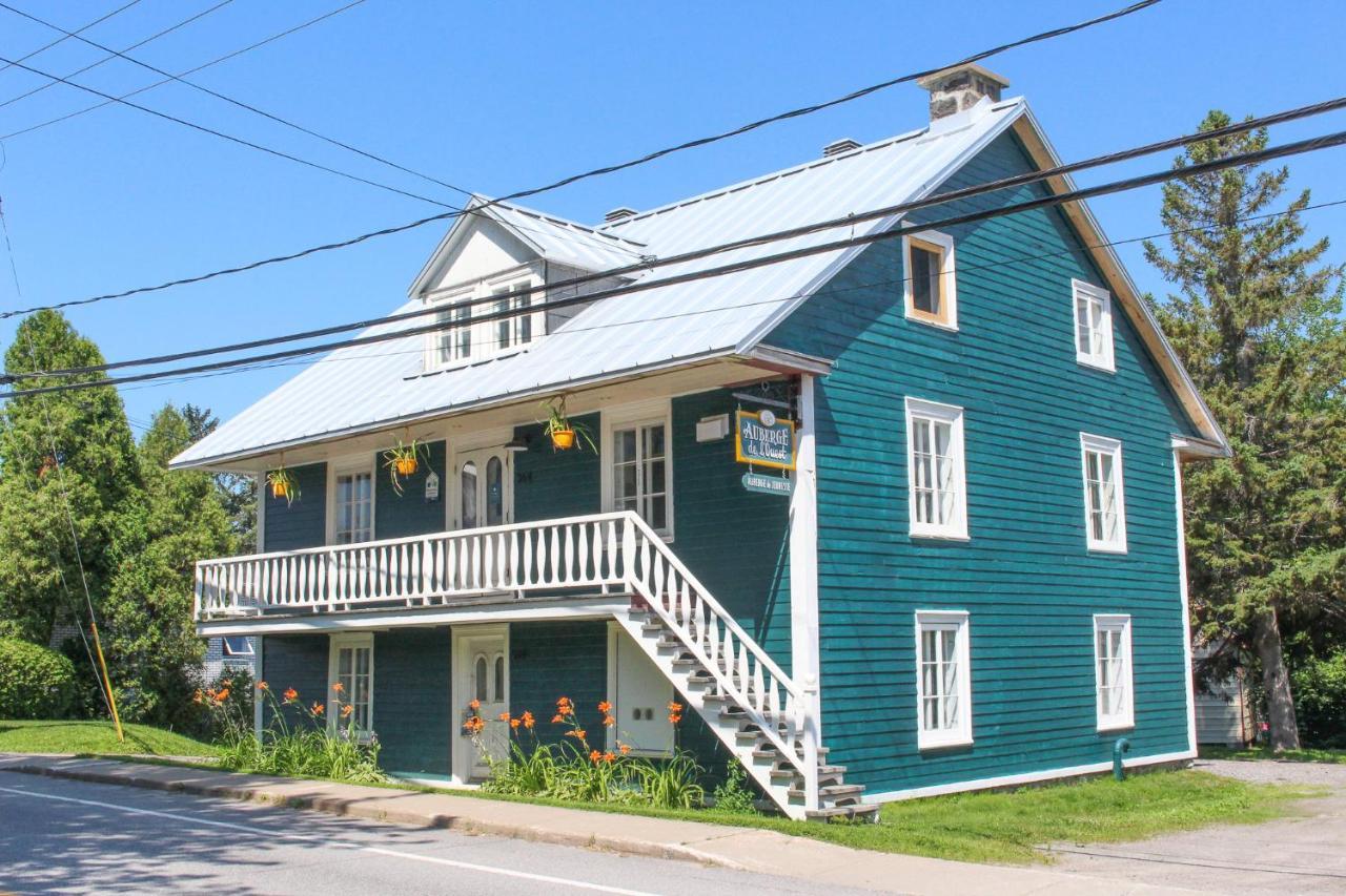 Auberge De L'Ouest Deschambault Exterior photo
